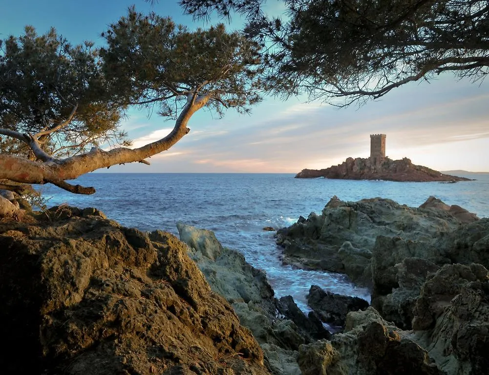 Apartment Cap Esterel Garden Flat Saint-Raphael